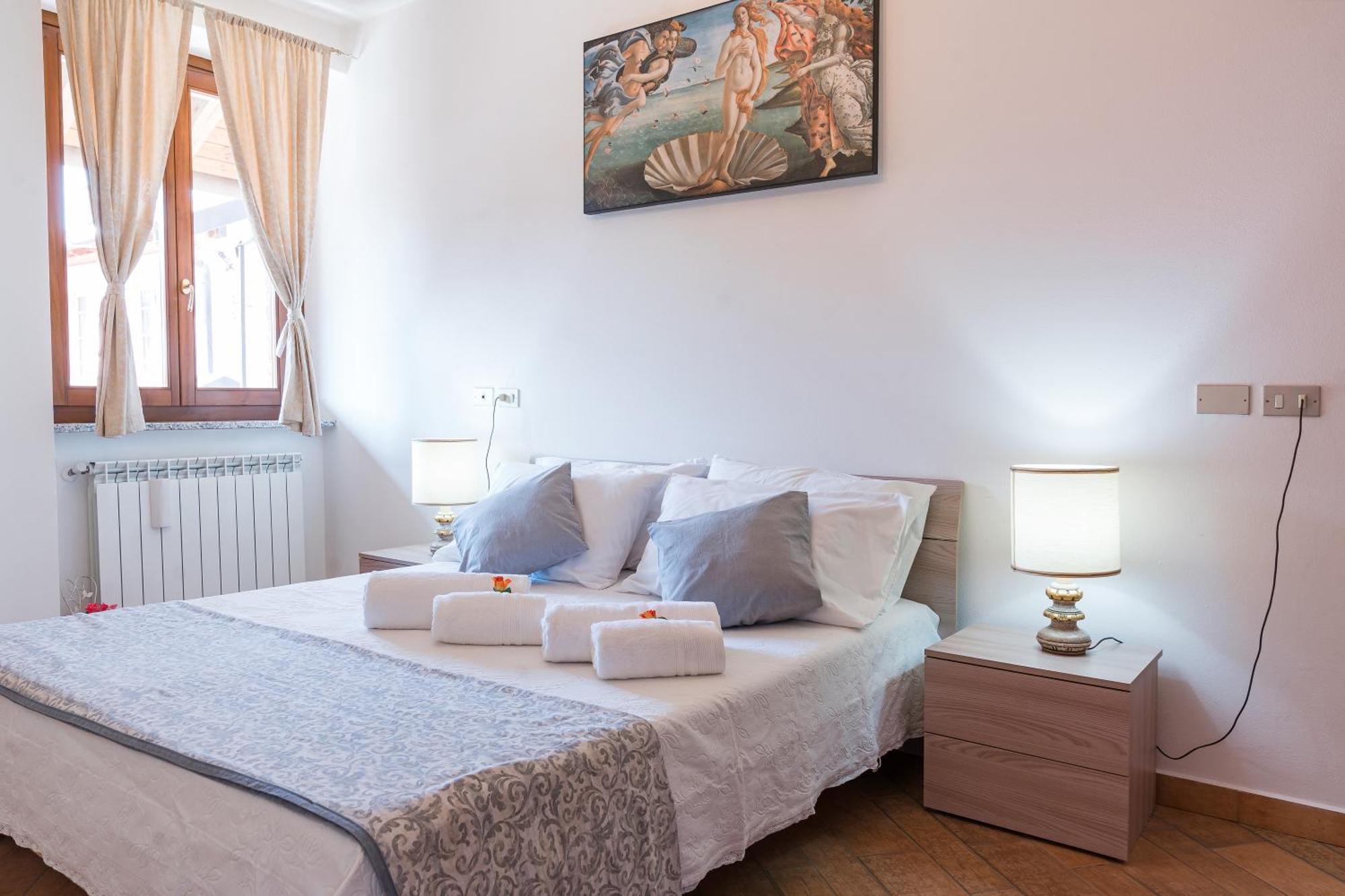 B&B La Corte And Home Restaurant - Free Parking - 10 Minutes To The Lake And Centre Комо Экстерьер фото