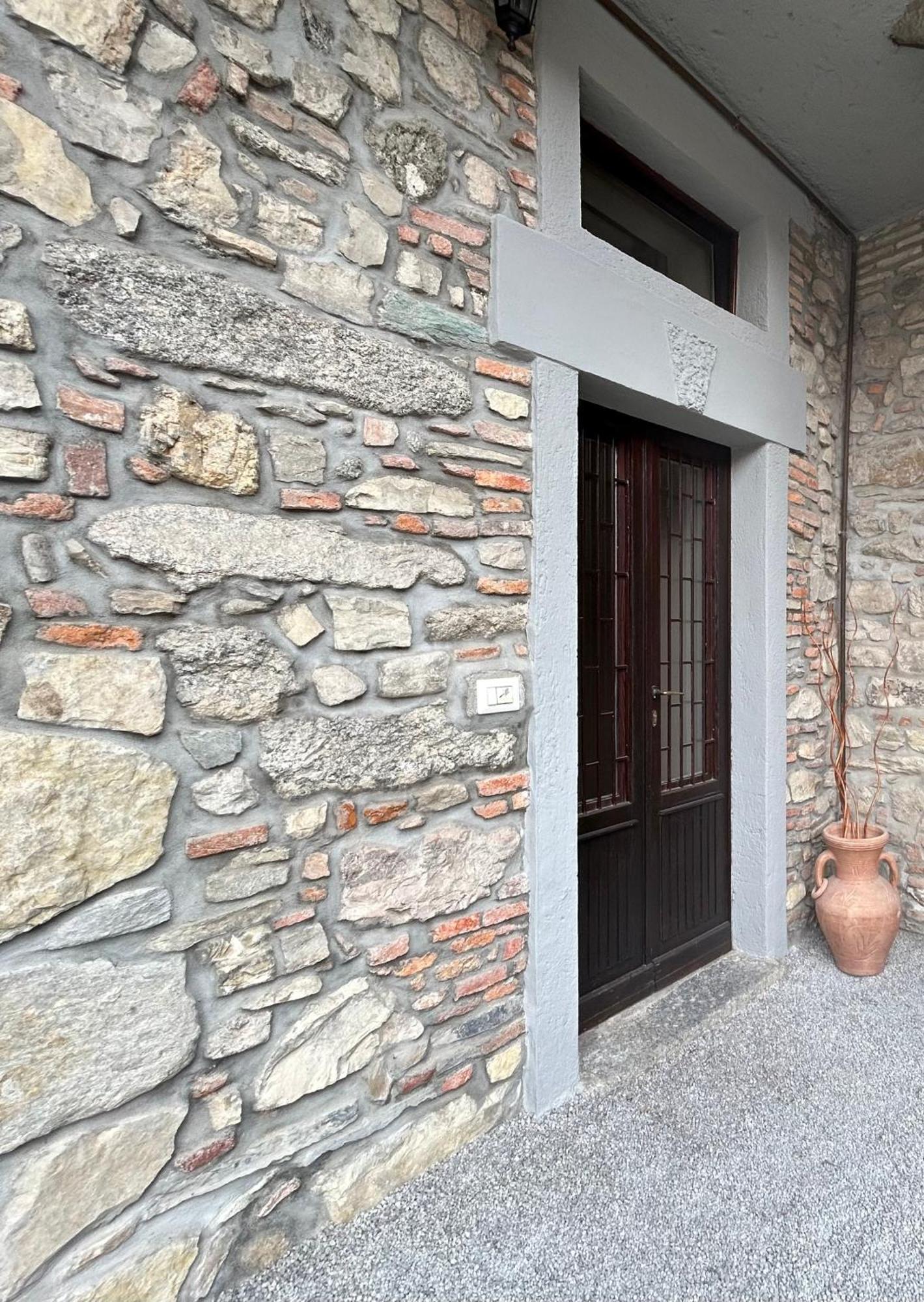 B&B La Corte And Home Restaurant - Free Parking - 10 Minutes To The Lake And Centre Tavernerio Экстерьер фото